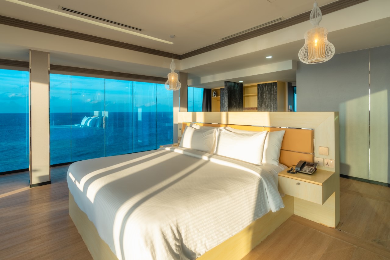 Panoramic Seaview Penthouse