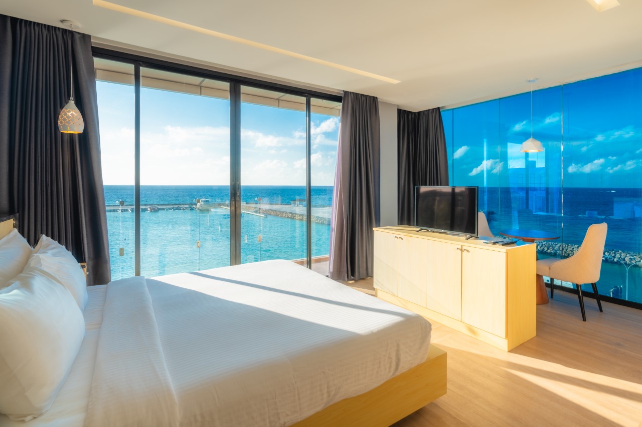 Premier Oceanview with Balcony