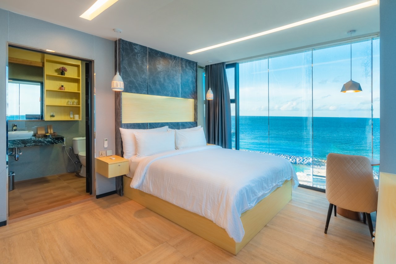 Sunrise Deluxe Oceanview